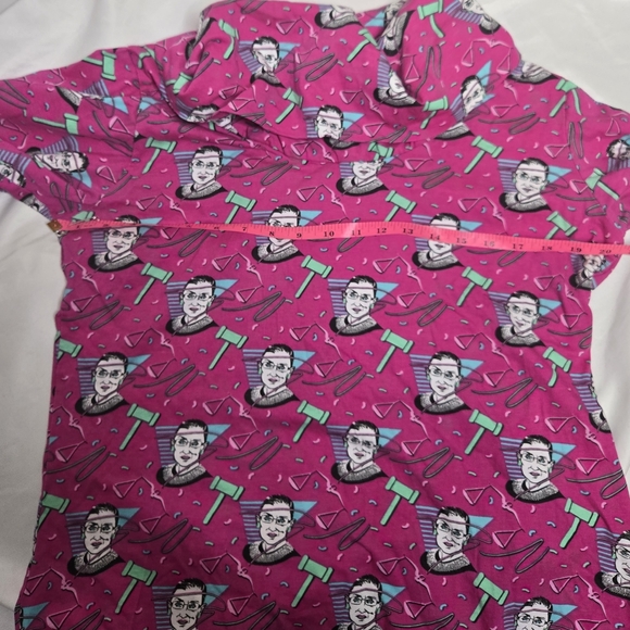 SVAHA Ruth Bader Ginsburg pink retro cowl neck top L - Picture 7 of 8